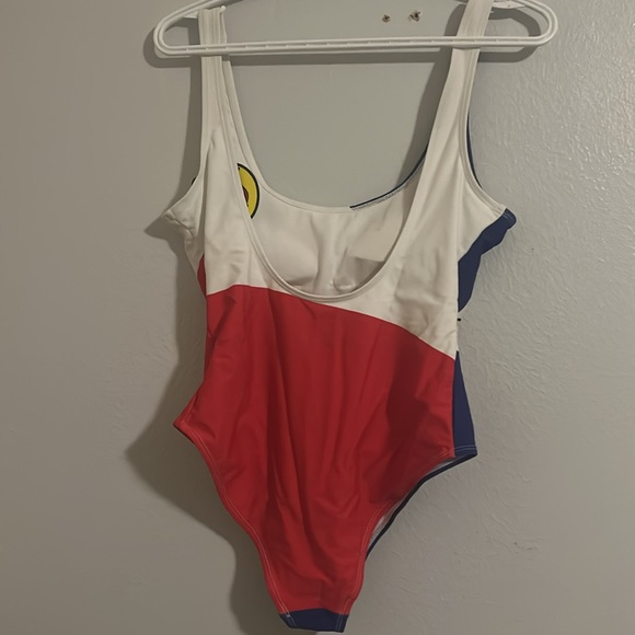 Buc-ee’s Texas one peice suit - Picture 2 of 3